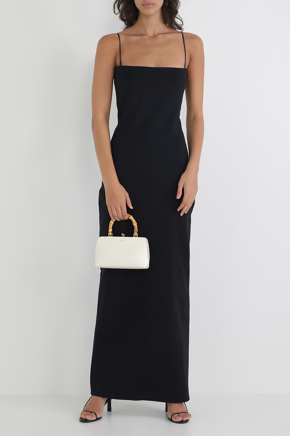 שמלת מקסי שחורה